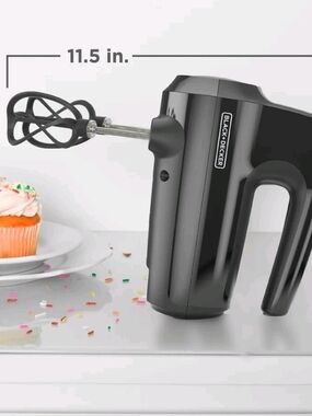 Black & Decker Black Hand Mixer with Dual Whisks